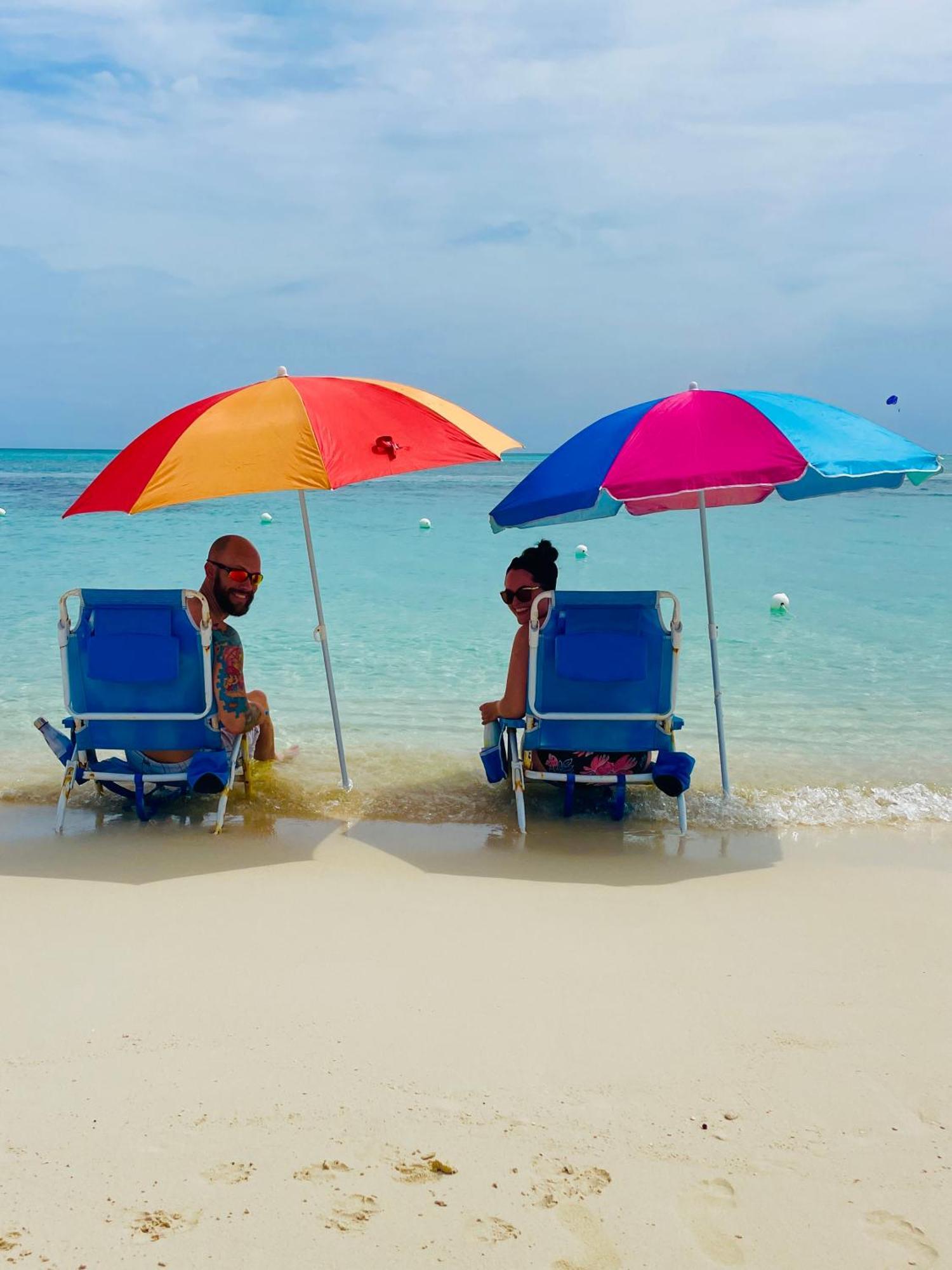 Studio, 100 Feet From The Beach แนสซอ ภายนอก รูปภาพ